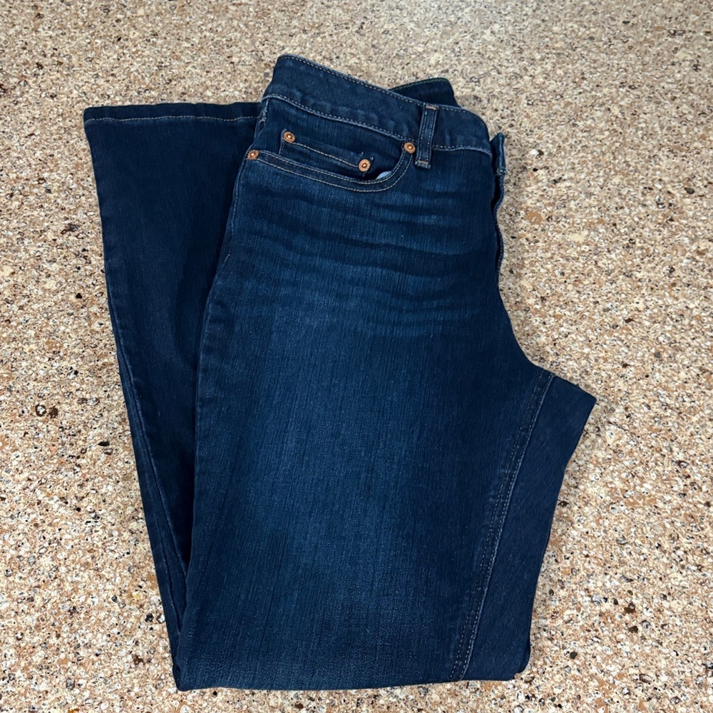 L.L. Bean straight leg favorite fit
